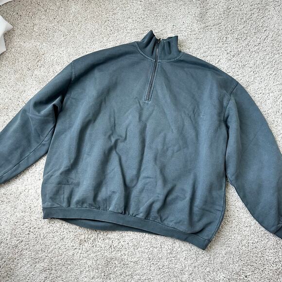 NWT SKIMS BOYFRIEND FLEECE HALF ZIP PULLOVER IN ZIRCON SIZE MEDIUM - Picture 4 of 10